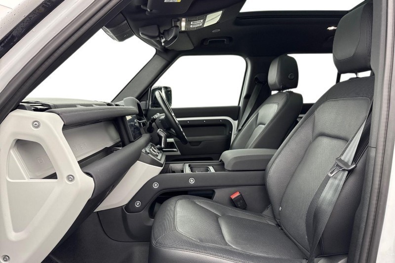 Used Land Rover Defender 2022 for sale - 77519410: Photo 3