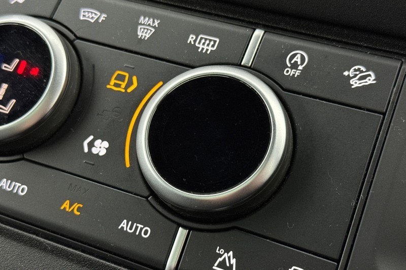 Used Land Rover Defender 2022 for sale - 77519410: Photo 32