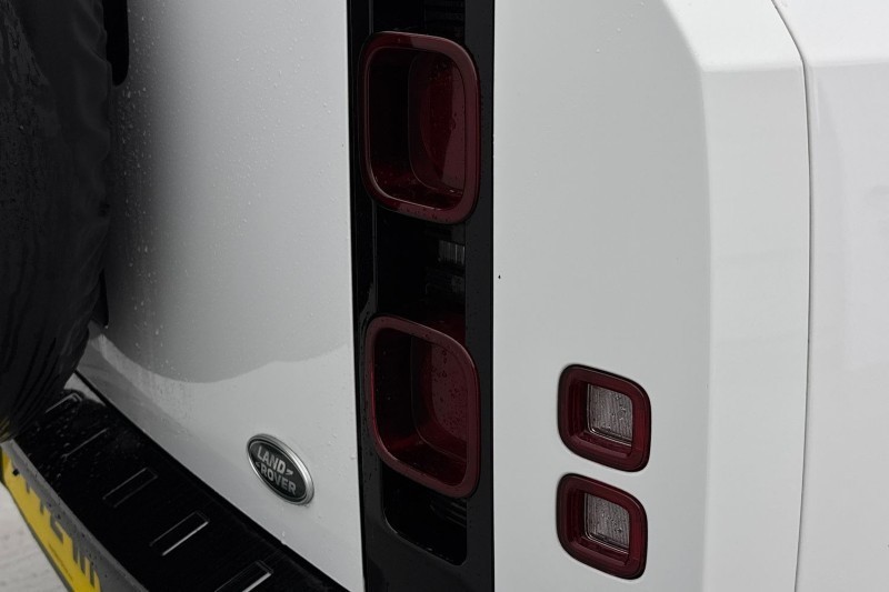 Used Land Rover Defender 2022 for sale - 77519410: Photo 44