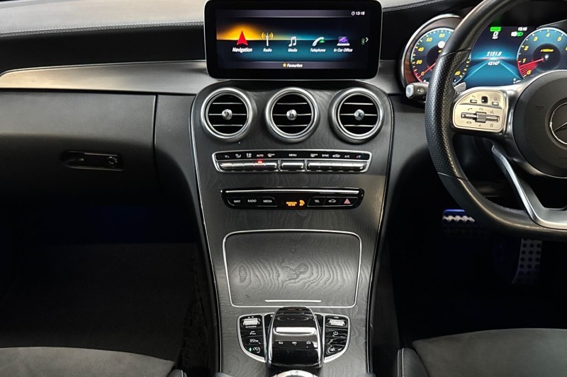 Used Mercedes-Benz C Class 2019 for sale - 76984314: Photo 14