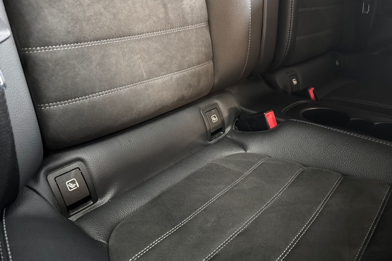 Used Mercedes-Benz C Class 2019 for sale - 76984314: Photo 32