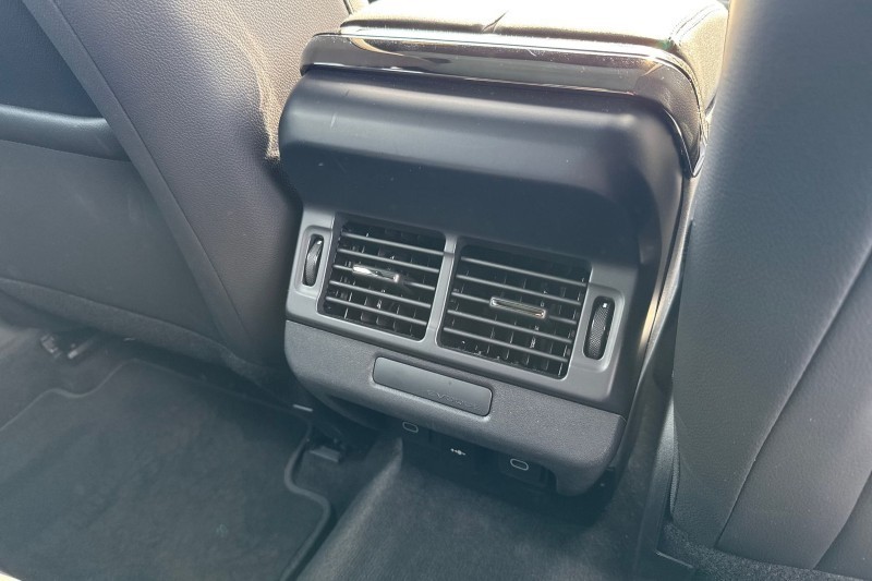 Used Land Rover Range Rover Evoque 2024 for sale - 76984302: Photo 18