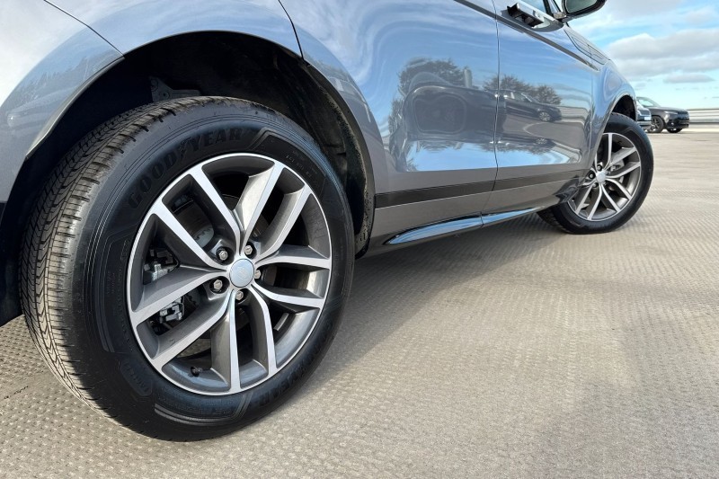 Used Land Rover Range Rover Evoque 2024 for sale - 76984302: Photo 41