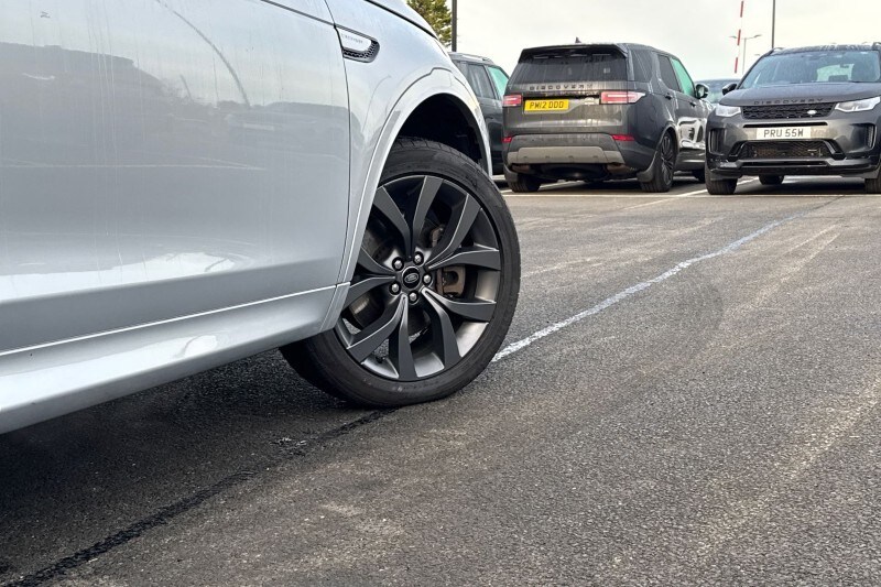 Used Land Rover Discovery Sport 2022 for sale - 77449932: Photo 42