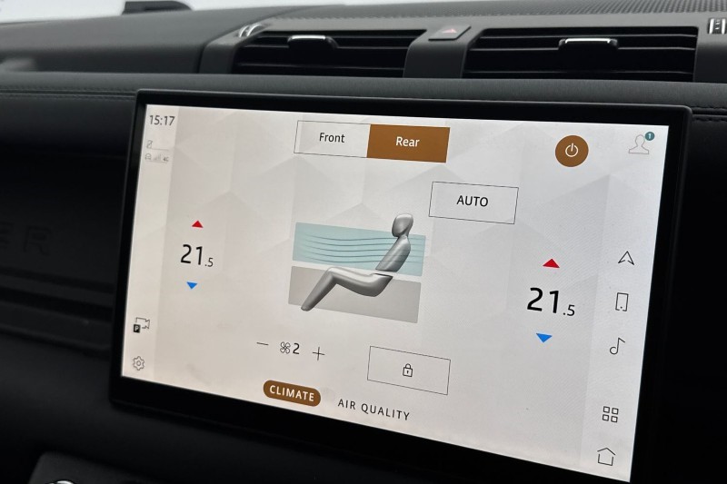 Used Land Rover Defender 2024 for sale - 77445777: Photo 48