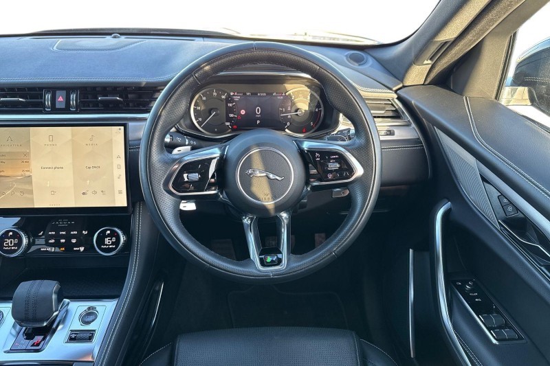 Used Jaguar F-Pace 2022 for sale - 76984298: Photo 15