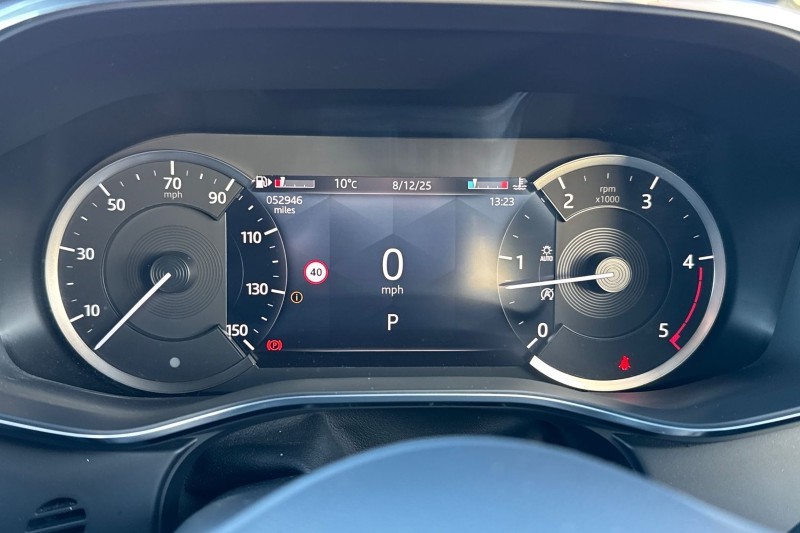 Used Jaguar F-Pace 2022 for sale - 76984298: Photo 16