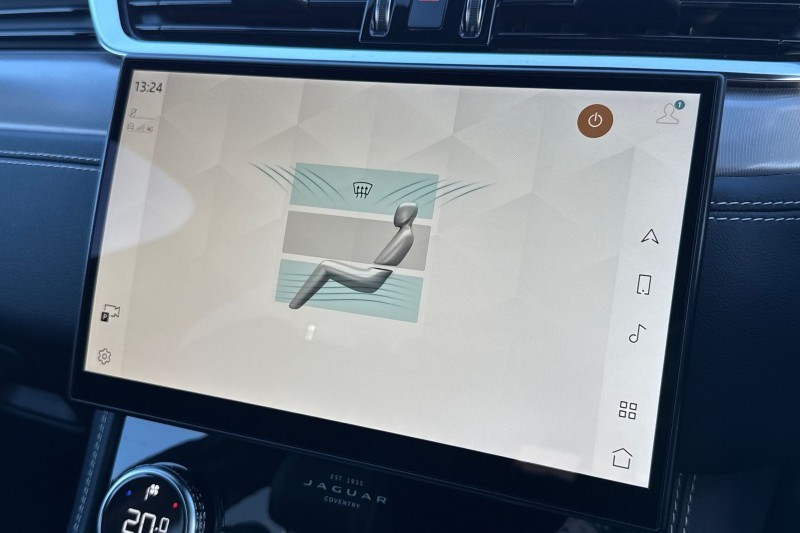 Used Jaguar F-Pace 2022 for sale - 76984298: Photo 31