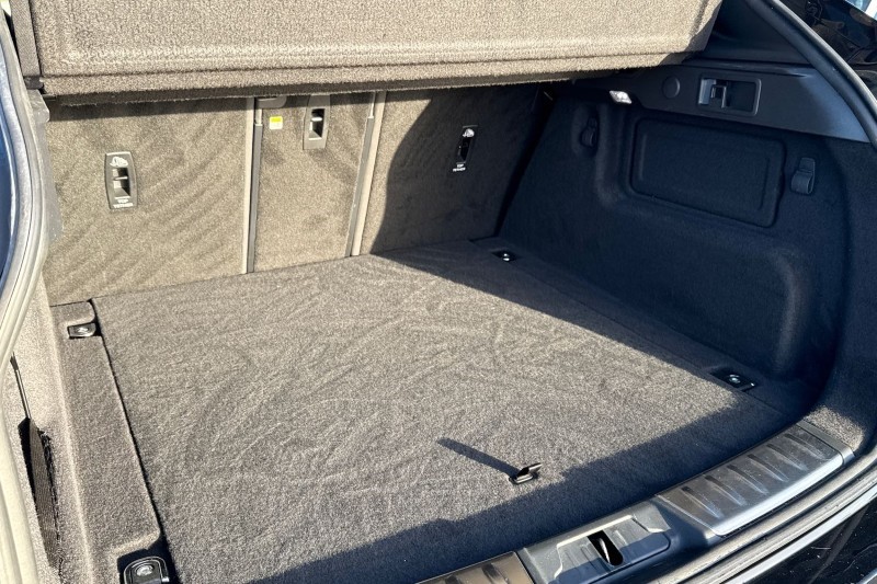 Used Jaguar F-Pace 2022 for sale - 76984298: Photo 35