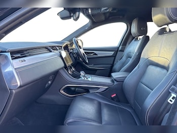 Used Jaguar F-Pace 2022 for sale - 76984298: Photo