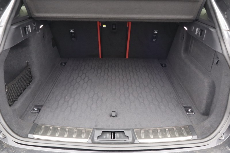 Used Jaguar F-Pace 2023 for sale - 77732714: Photo 10