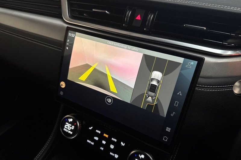 Used Jaguar F-Pace 2021 for sale - 76984294: Photo 12