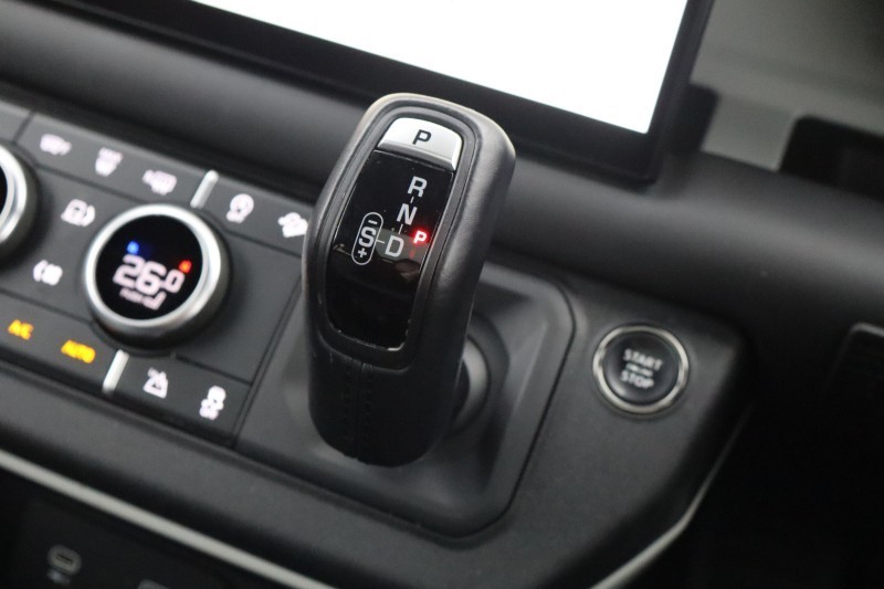 Used Land Rover Defender 2023 for sale - 77774606: Photo 13