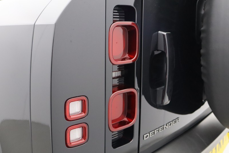 Used Land Rover Defender 2023 for sale - 77774606: Photo 19