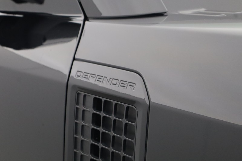 Used Land Rover Defender 2023 for sale - 77774606: Photo 20