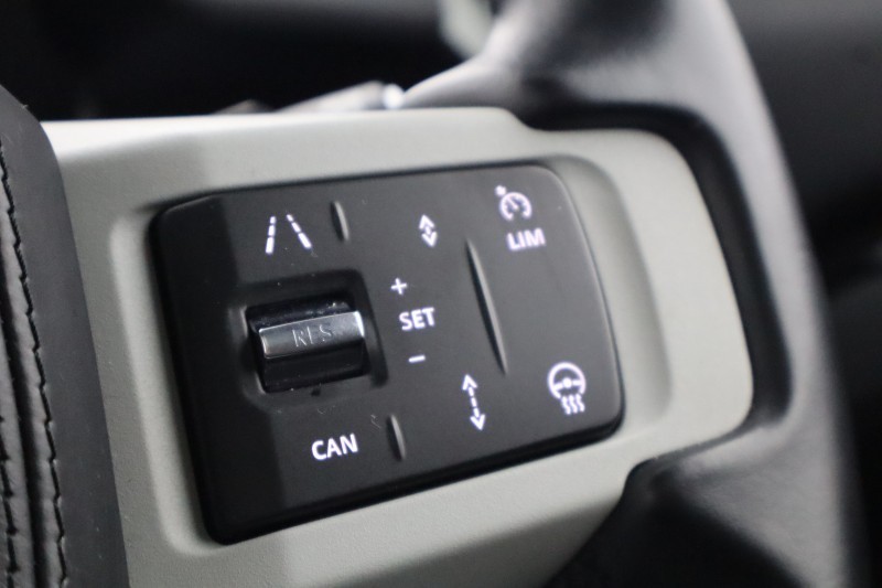 Used Land Rover Defender 2023 for sale - 77774606: Photo 28