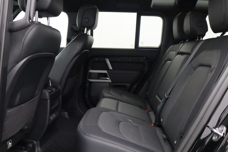 Used Land Rover Defender 2023 for sale - 77774606: Photo 4