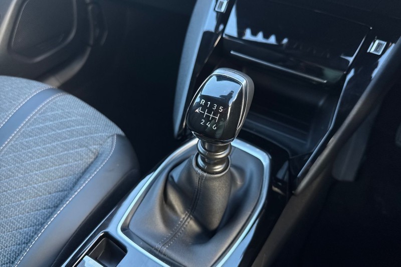 Used Peugeot 2008 2023 for sale - 76984311: Photo 13