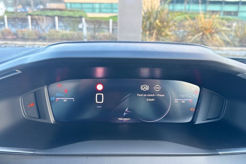 Used Peugeot 2008 2023 for sale - 76984311: Photo 16