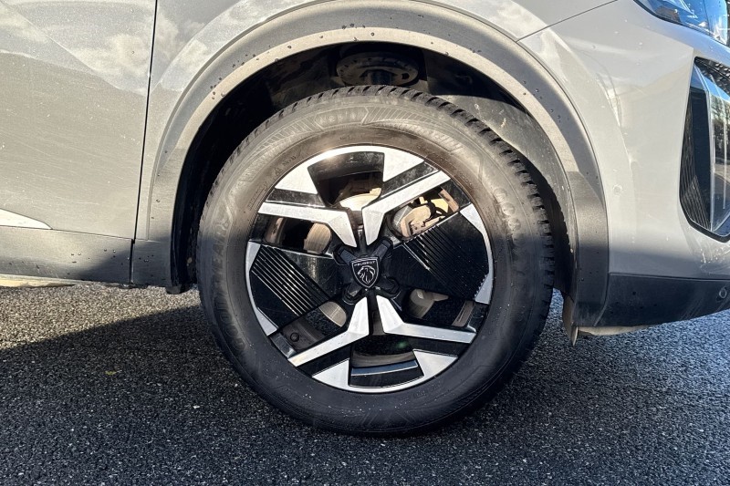 Used Peugeot 2008 2023 for sale - 76984311: Photo 8