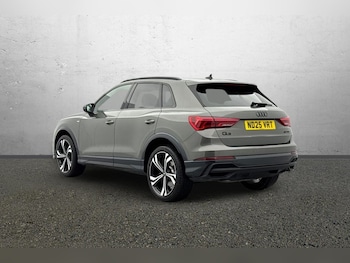Used Audi Q3 2025 for sale - 77195357: Photo