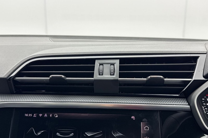 Used Audi Q3 2025 for sale - 77195357: Photo 32