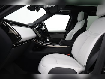 Used Land Rover Range Rover Sport 2026 for sale - 78568642: Photo