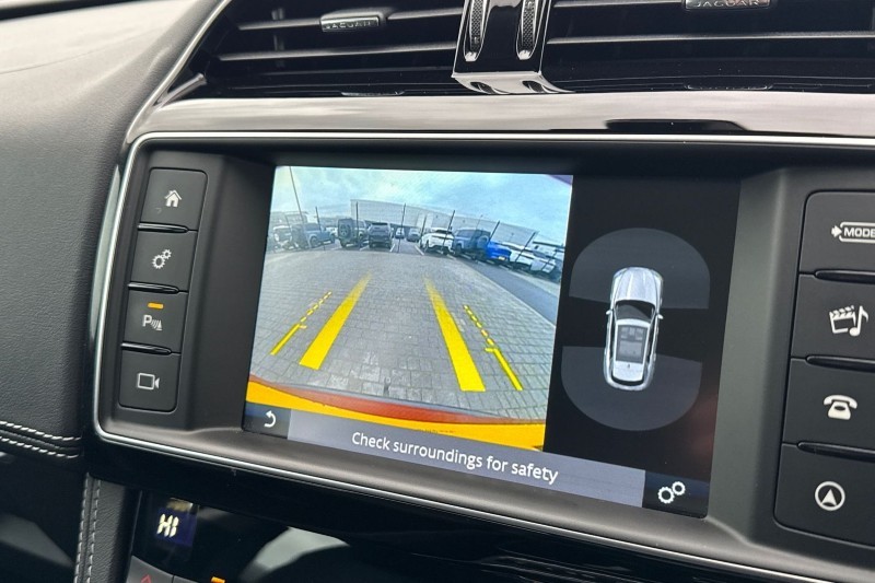 Used Jaguar F-Pace 2016 for sale - 77367191: Photo 12