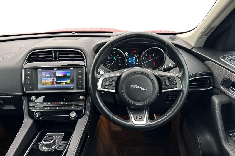 Used Jaguar F-Pace 2016 for sale - 77367191: Photo 15