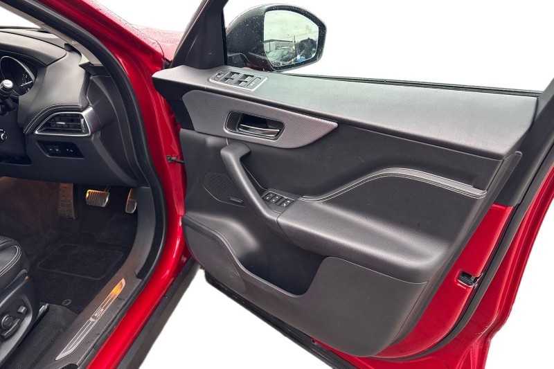 Used Jaguar F-Pace 2016 for sale - 77367191: Photo 23