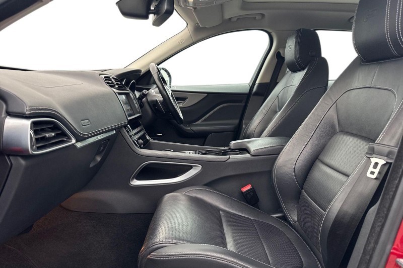 Used Jaguar F-Pace 2016 for sale - 77367191: Photo 3