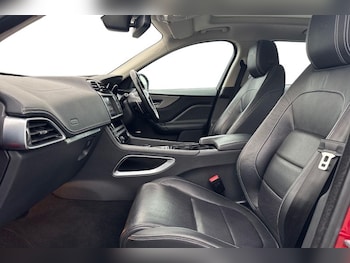 Used Jaguar F-Pace 2016 for sale - 77367191: Photo