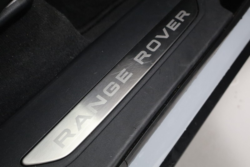 Used Land Rover Range Rover Velar 2024 for sale - 77778630: Photo 35