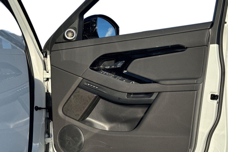 Used Land Rover Range Rover Evoque 2024 for sale - 77248097: Photo 21