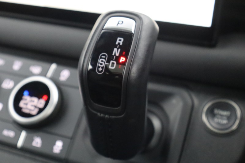 Used Land Rover Defender 2024 for sale - 77819310: Photo 13