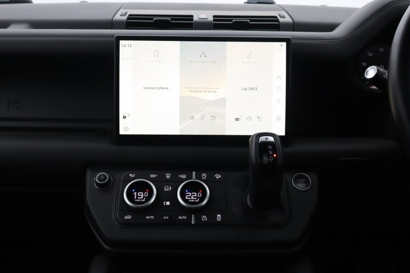 Used Land Rover Defender 2024 for sale - 77819310: Photo 14