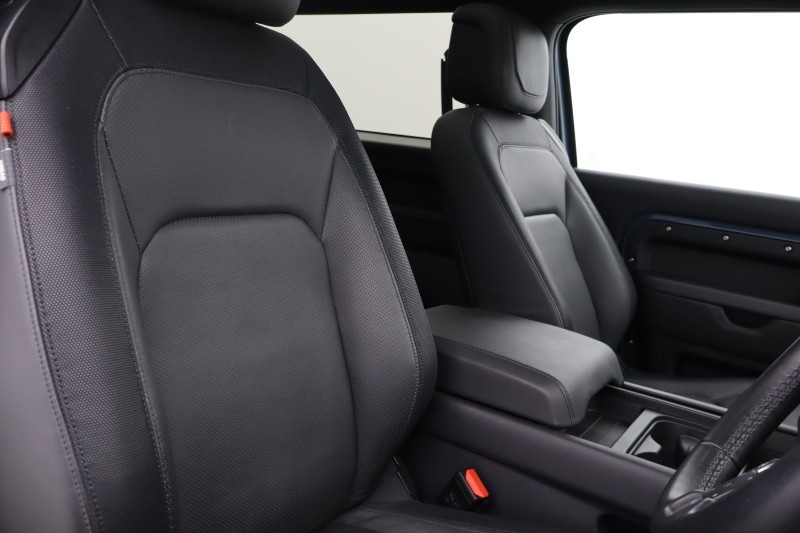 Used Land Rover Defender 2024 for sale - 77819310: Photo 26