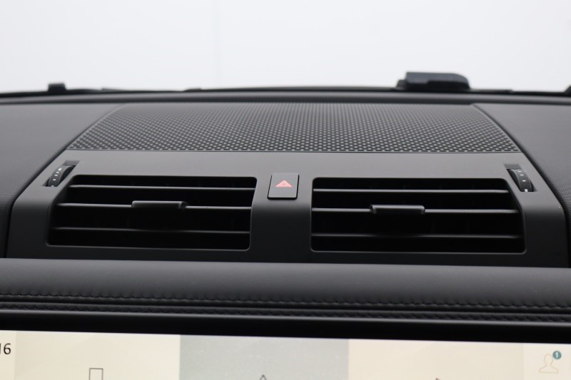 Used Land Rover Defender 2024 for sale - 77819310: Photo 33