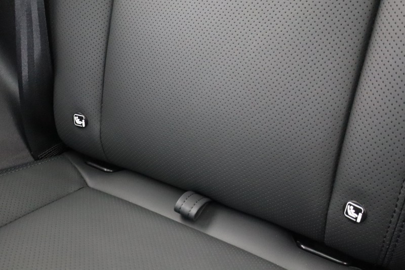 Used Land Rover Defender 2024 for sale - 77819310: Photo 34