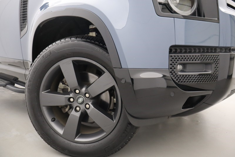 Used Land Rover Defender 2024 for sale - 77819310: Photo 38