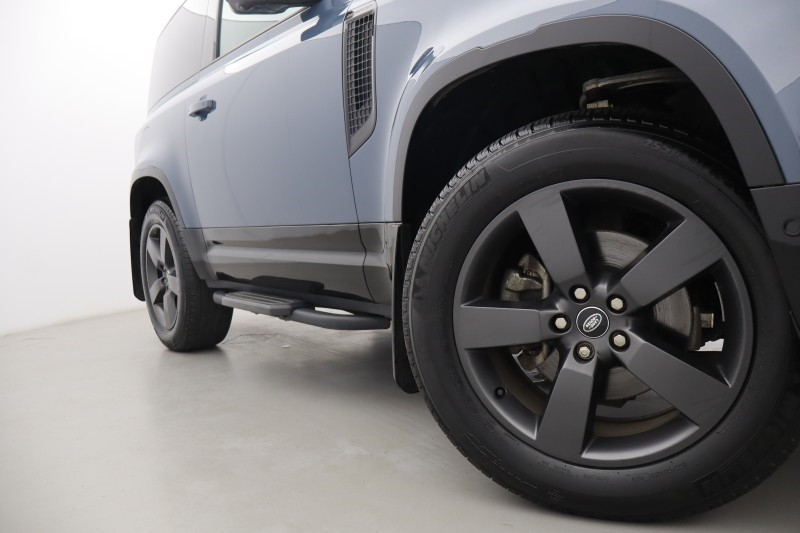 Used Land Rover Defender 2024 for sale - 77819310: Photo 41