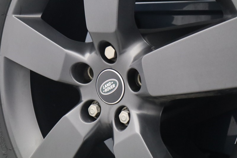 Used Land Rover Defender 2024 for sale - 77819310: Photo 43