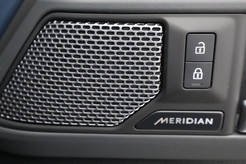 Used Land Rover Defender 2024 for sale - 77819310: Photo 50