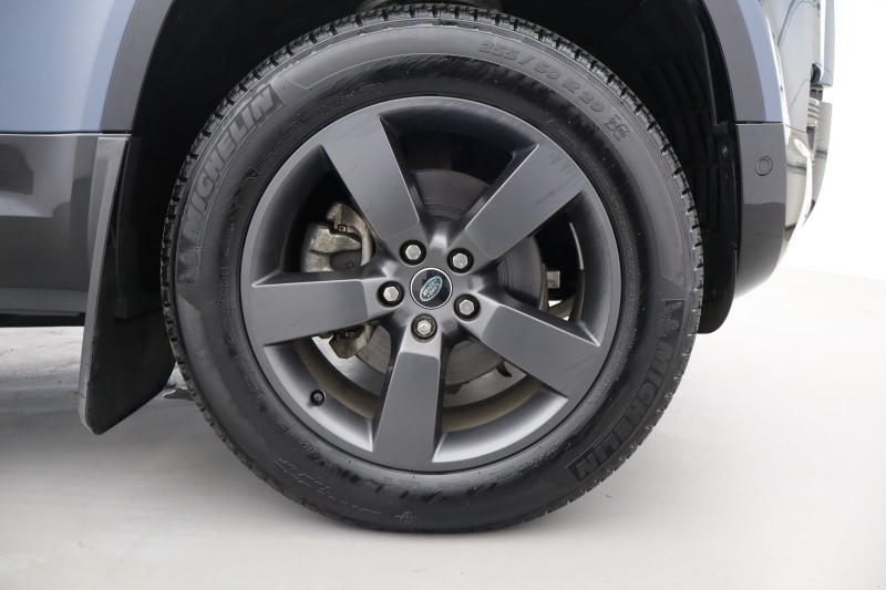 Used Land Rover Defender 2024 for sale - 77819310: Photo 8