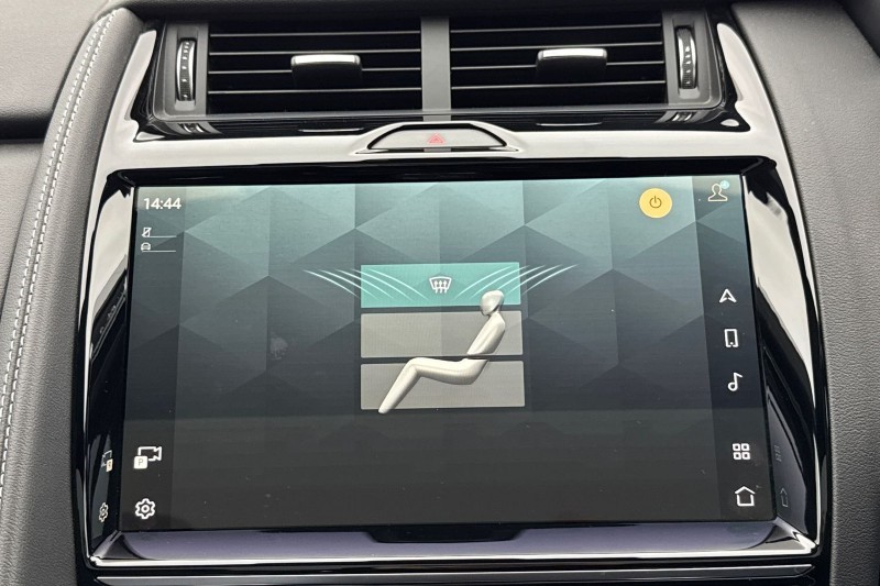 Used Jaguar E-Pace 2022 for sale - 77005498: Photo 31