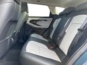 Used Land Rover Range Rover Evoque 2024 for sale - 79368884: Photo