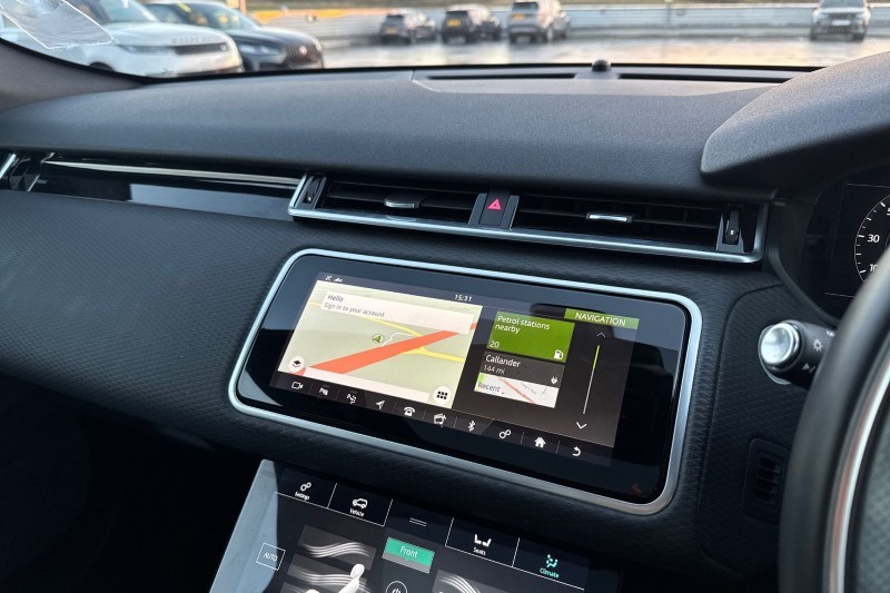 Used Land Rover Range Rover Velar 2018 for sale - 76984343: Photo 11