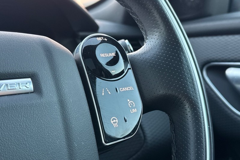 Used Land Rover Range Rover Velar 2018 for sale - 76984343: Photo 28