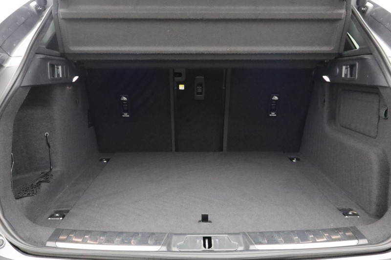 Used Jaguar F-Pace 2023 for sale - 78014751: Photo 10