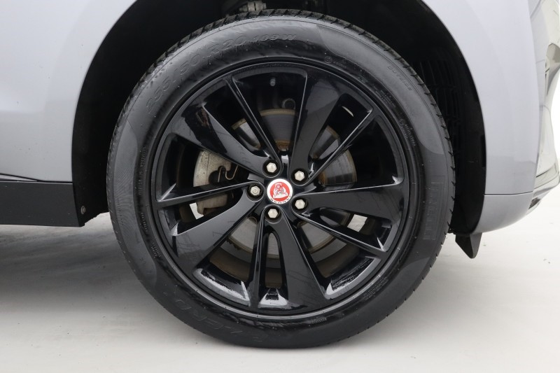 Used Jaguar F-Pace 2023 for sale - 78014751: Photo 8